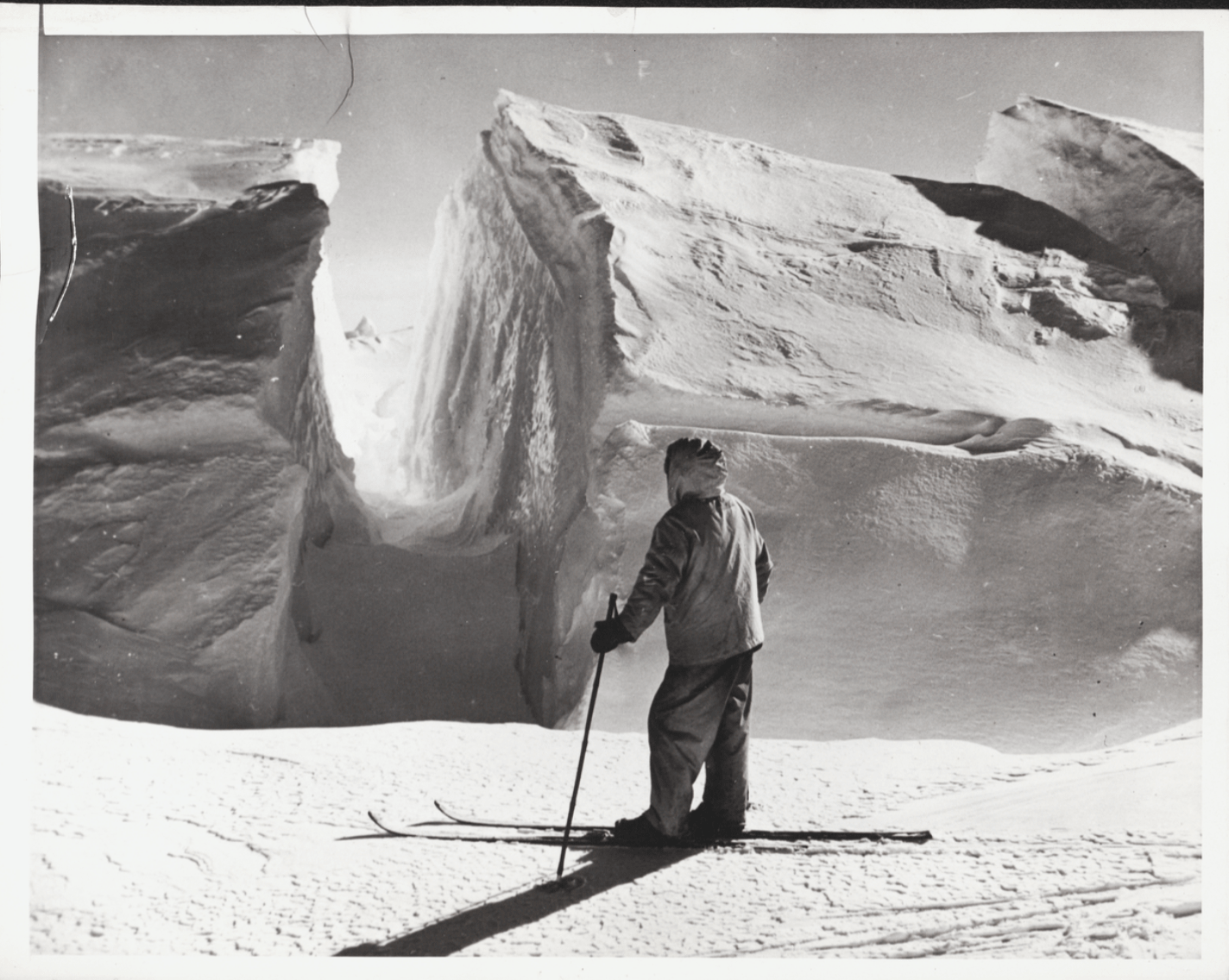 Photographs: Antarctica and expeditions of various explorers 